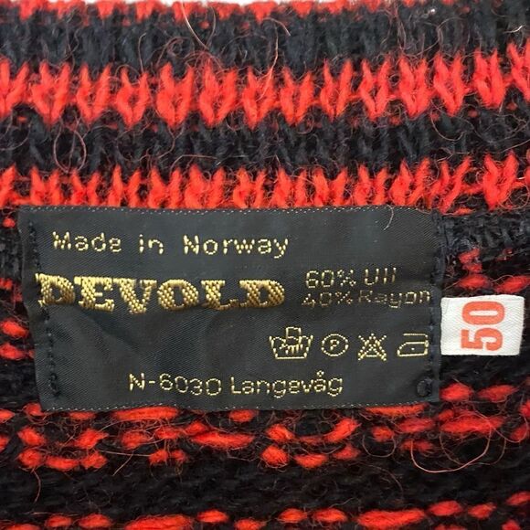 DEVOLD Sz 50/2XL Red Abstract Printed Crew Neck Wool Knit Norway Ski Sweater - Picture 9 of 9